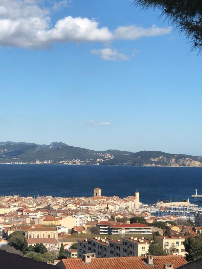 Studio Pirate Vue Mer - Soleil Levant La Ciotat Apartment Exterior foto